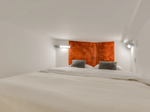 Апартаменты Zverinskiy 1