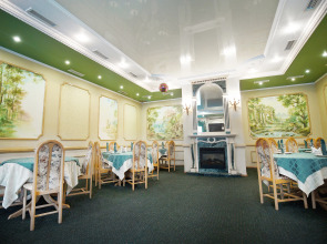 Отель Николь