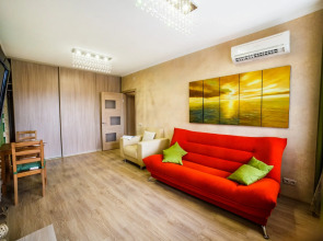 Апартаменты На Теренинском 9