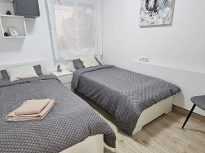 Апартаменты Almudena