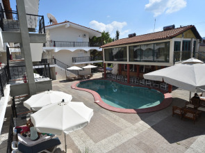 Отель Hanioti Grand Victoria