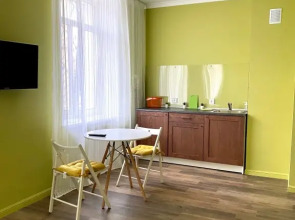 Апартаменты Карла Маркса 35 (1)