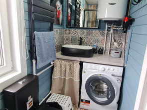 Частный Дом с Красным Залом