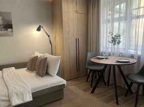 Апартаменты у Часовой Башни Оранжевые