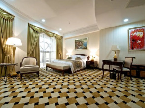 Royal Tulip Алматы