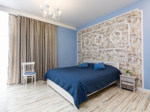 Апартаменты Этажидейли на Белинского с балконом