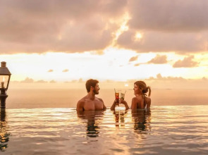 Отель Granbell Hotel Colombo