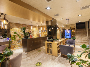 Ayramin Deluxe Hotel