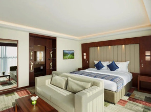 Отель Royal Tulip Muscat