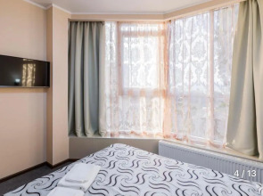 Отель Very Hotel