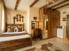 Pi Home & Apartments