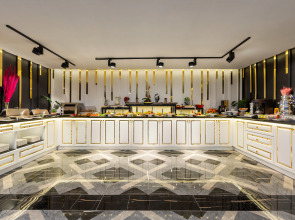 Trademark Collection by Wyndham Operla Airport Hotels