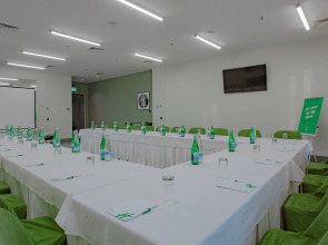 Отель Holiday Inn Telavi, an IHG Hotel