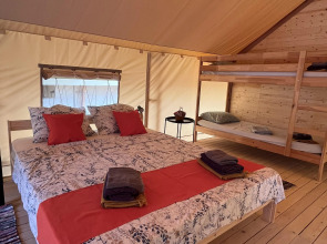 Глэмпинг Гости