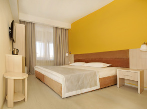 Отель Черноморский