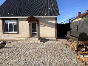 Частный Дом Уютное Гнездышко в Центре Города