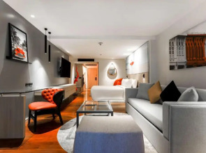 Отель Radisson RED Phuket Patong Beach