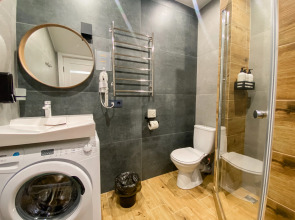 Квартира С Панорамным Видом на Озеро и Горы