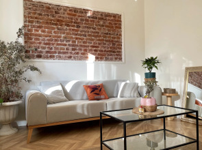 Апартаменты 2BR+2Bath entire apt with Balcony at central location