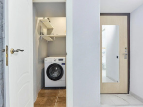 Квартира Orlov House с видом на крыши Петербурга