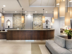 Holiday Inn Express Dubai Jumeirah an IHG Hotel