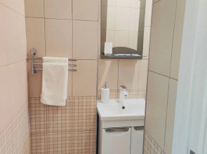 Квартира Студия на Луначарского 18