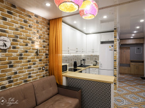 Апартаменты Однокомнатные на Дуки, 11 этаж, Мишки