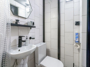 Апартаменты Alpine Urban Garden 1