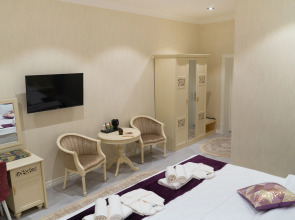 Silk Road Empire Hotel