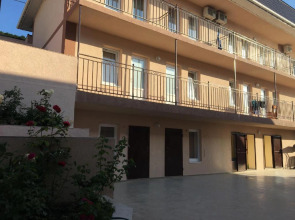 Гостевой дом Юг»