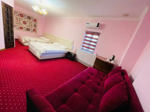 Отель Chor Minor 90 м до cтарого города мы готовы к осеннему празднику