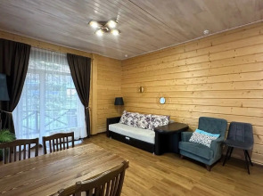 Апартаменты 102 в Family Alley