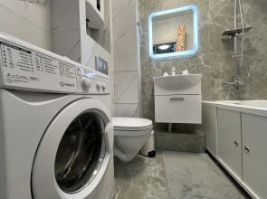 Апартаменты Unique Apart Колибри рядом с 8 Кассационным судом и Знаменским собором на Большевистской 1а