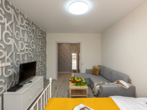 Апартаменты Кварт-Отель, Плющиха, 42