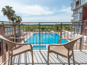 Laristone Suite Spa Hotel