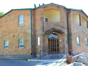 Armenian Village Park Hotel