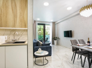 Апартаменты Sky Plaza 2/409