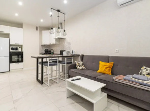 Апартаменты Дизайнерская 2-ком в ЖК Любимово