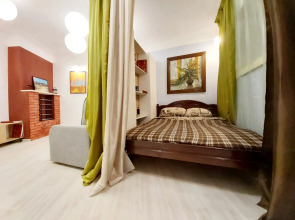 Апартаменты Галерея художника в центре