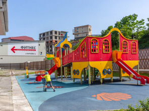 Апартаменты с витражом