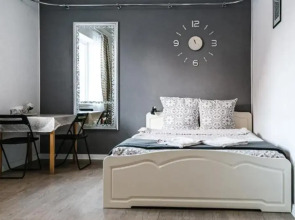 Гостевой дом с часами