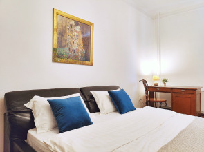 Квартира M.O.O.N Apartments  - Tole bi 45 Center