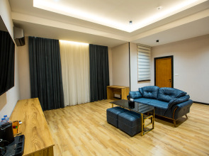 Отель Ajwa Plaza Premium