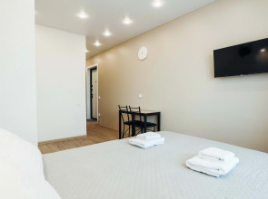 Апартаменты Взлёт Возле Аэропорта на 2 Гостя