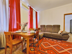 Квартира M.O.O.N Apartments  - Tole bi 45 Center