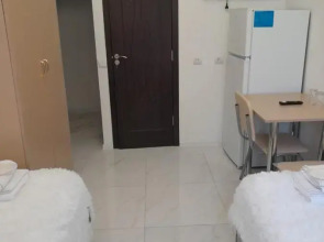 Отель Layros & Andersen