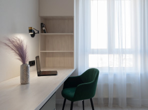 Квартира с дизайнерским ремонтом в Айвазовский City