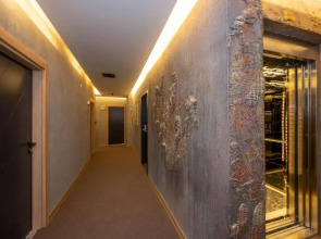 Continental Airport Hotel