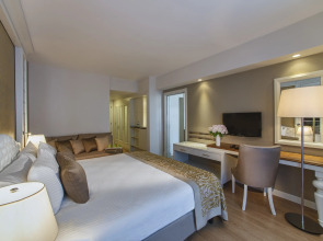 Aska Lara Resort & Spa Hotel