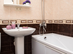 Квартира Роскошная с новым ремонтом в центре рядом с ЖД вокзалом